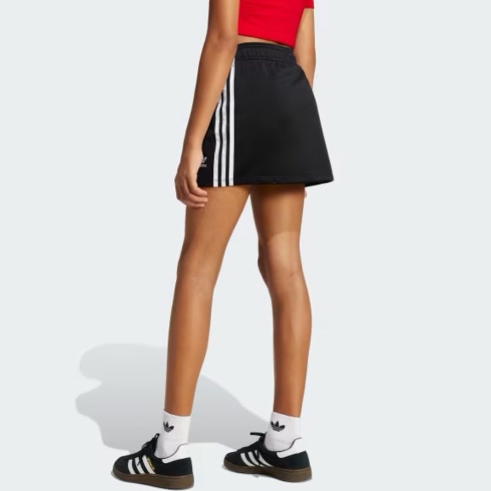 Adidas Girls' 3-Stripe Flounce Knit Skorts Tennis Skirt Size XL (14-16)
